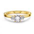 N240621 GEMS BY GULLDIA - PRINCESS RING I GULL MED 0,95 CT LAB DIAMANT thumbnail